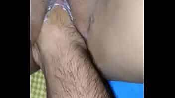 Hand masti in choot with girl video