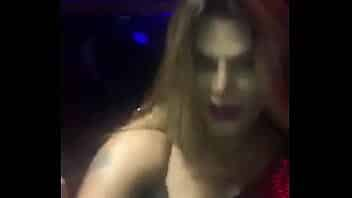 Bollywood actress hot dance video