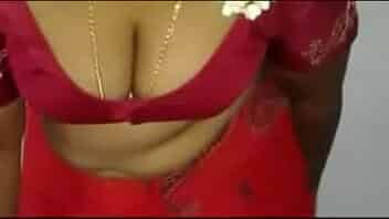 Hot Mallu Servant Aunty Saree Drop to impress Young boys video