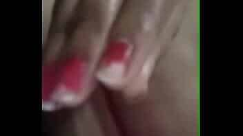 1~ Desi aunty shows h. boobs n pussy video